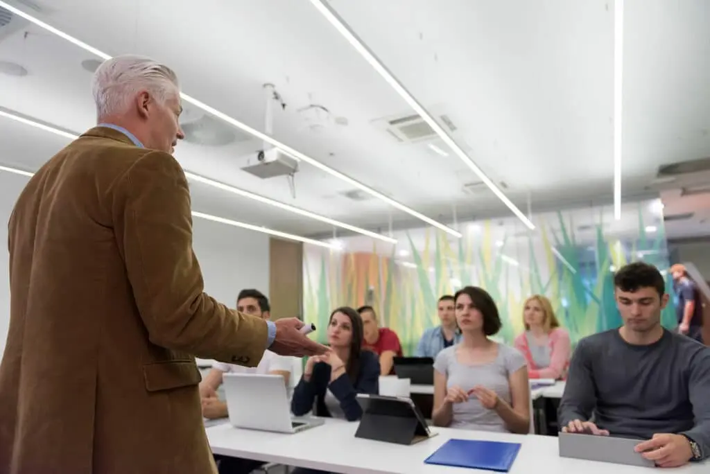 Interaction Between Students and Teacher