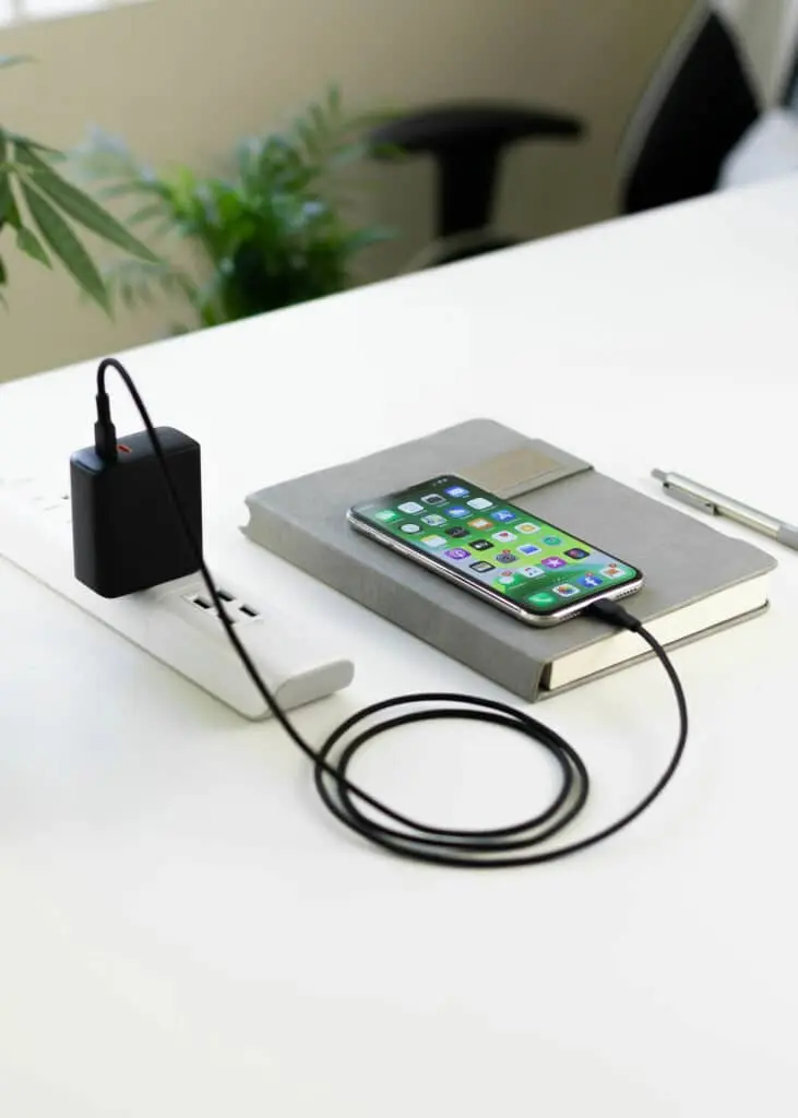 Remember to charge your mobile device before your note-taking session