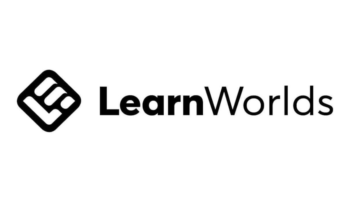 LearnWorlds Logo